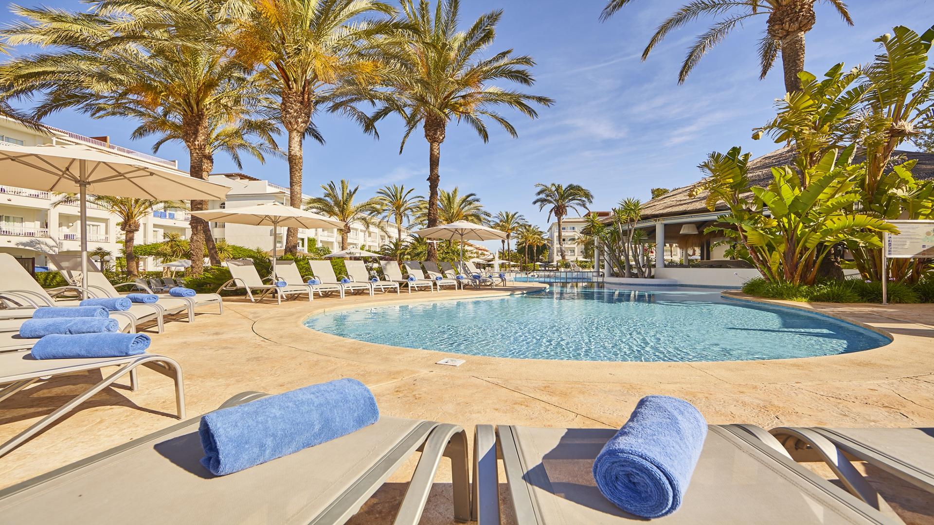 Prinsotel La Dorada & Aparthotel Playa de Muro (Mallorca)