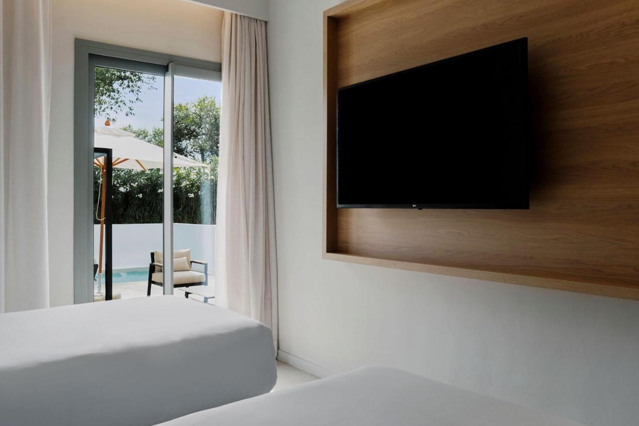 Aparthotel Prinsotel La Dorada & 4*